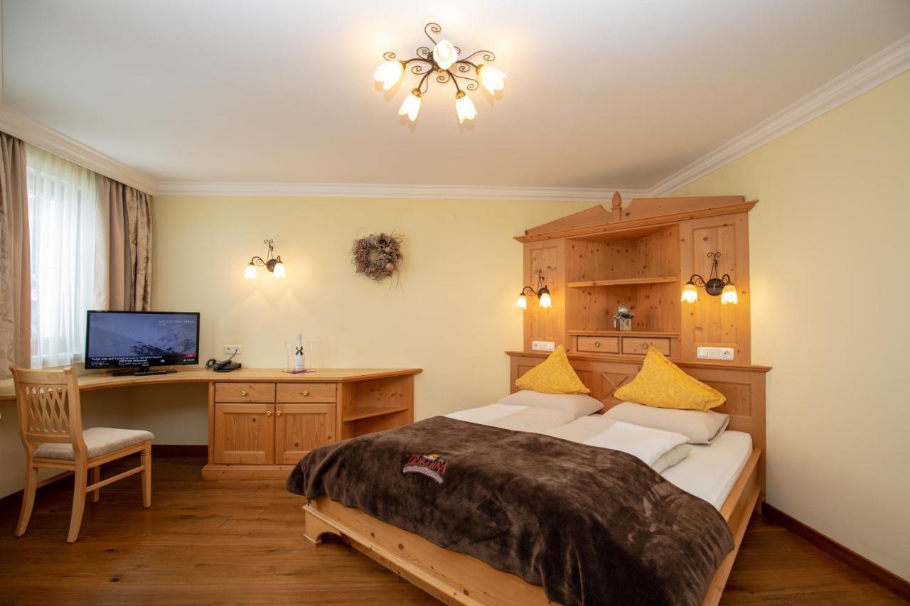 Alpenresidenz Trisanna Bed & Breakfast Ischgl Dış mekan fotoğraf