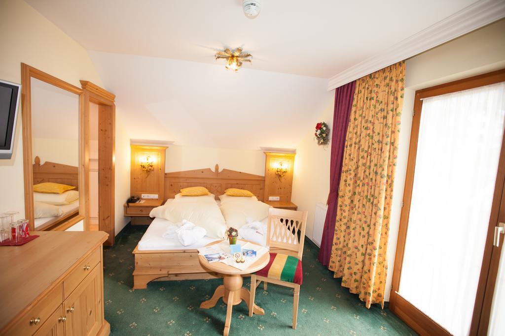 Alpenresidenz Trisanna Bed & Breakfast Ischgl Dış mekan fotoğraf