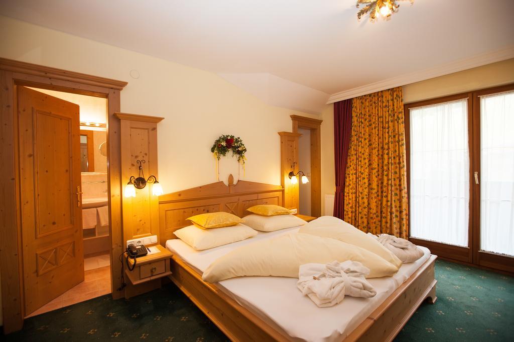 Alpenresidenz Trisanna Bed & Breakfast Ischgl Dış mekan fotoğraf