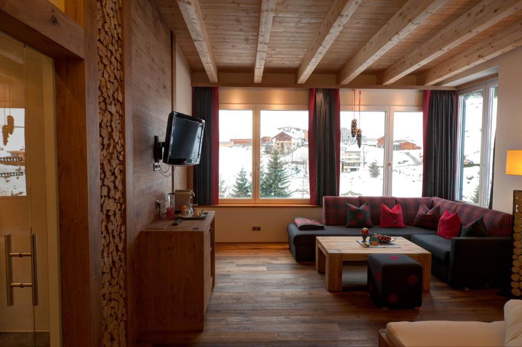 Alpenresidenz Trisanna Bed & Breakfast Ischgl Oda fotoğraf